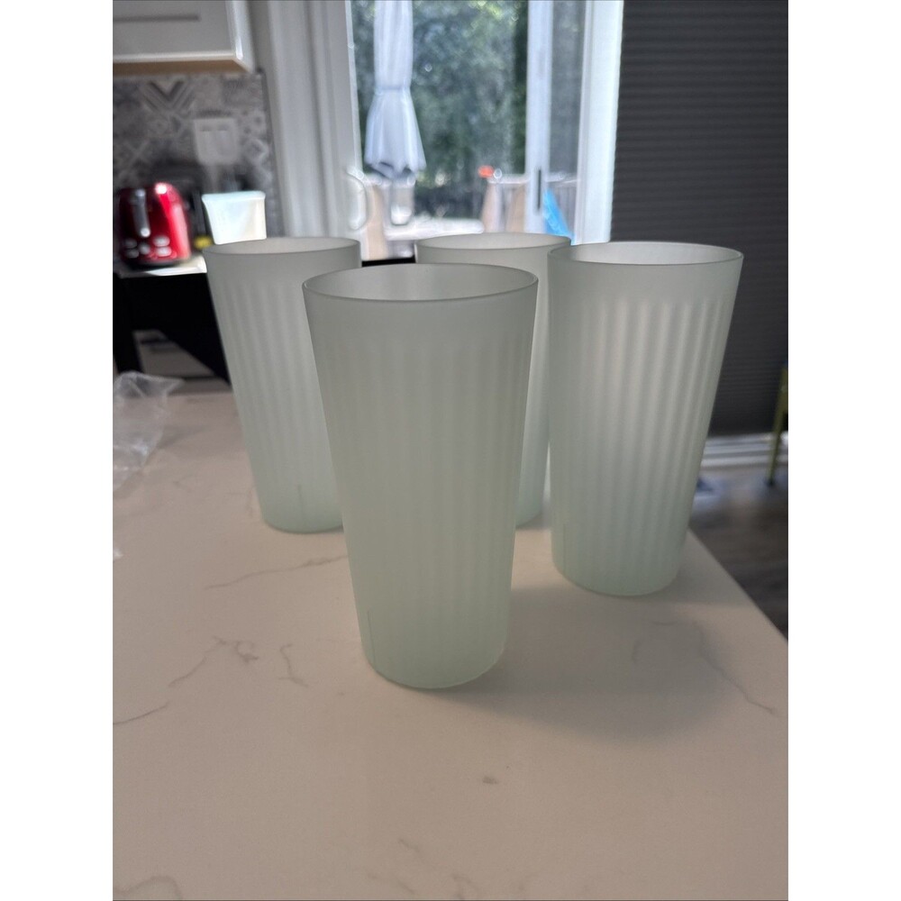 Set Of 4 26oz Plastic Tall Tumbler BLUE Ribbed Room Essentials